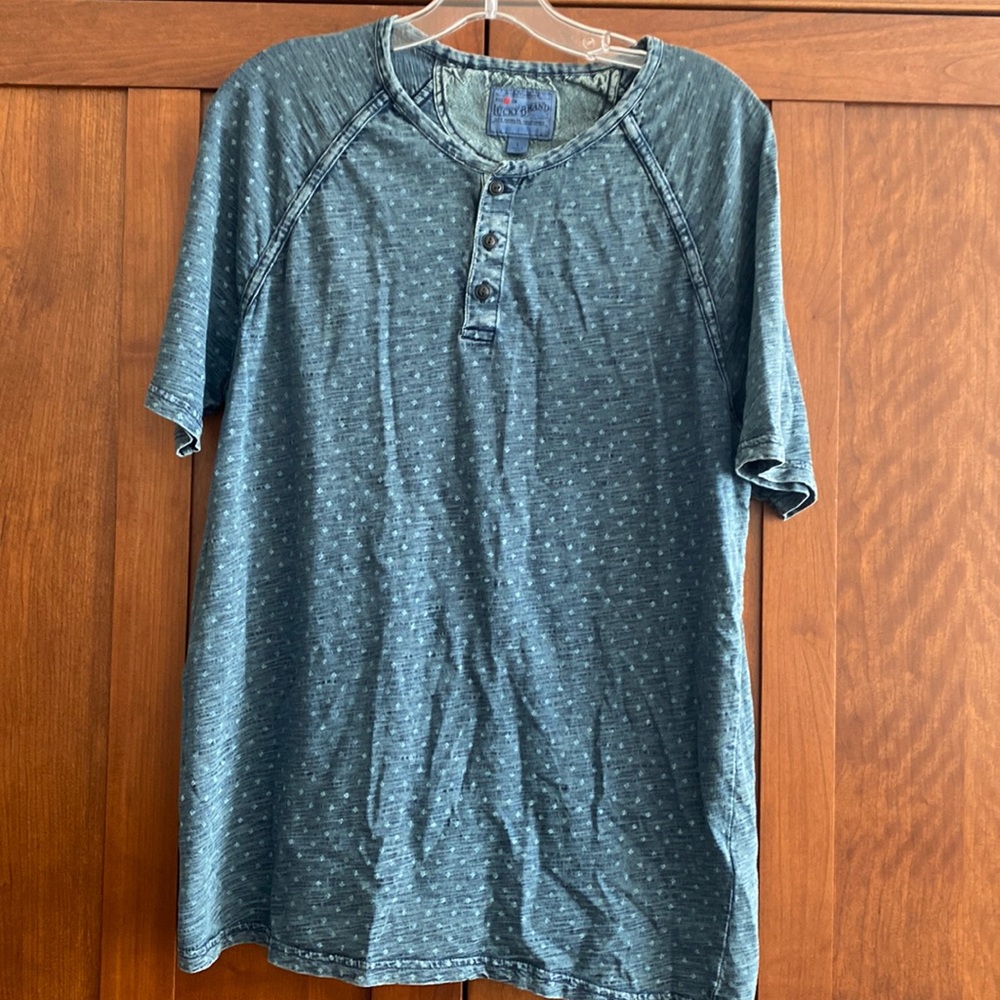 Lucky Brand Mens Henley size Large